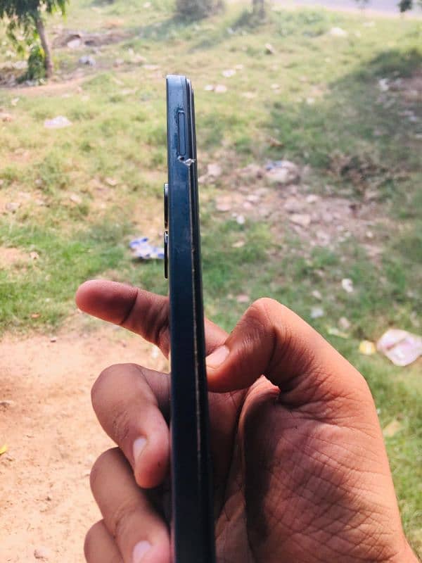 Infinix Hot 30 1