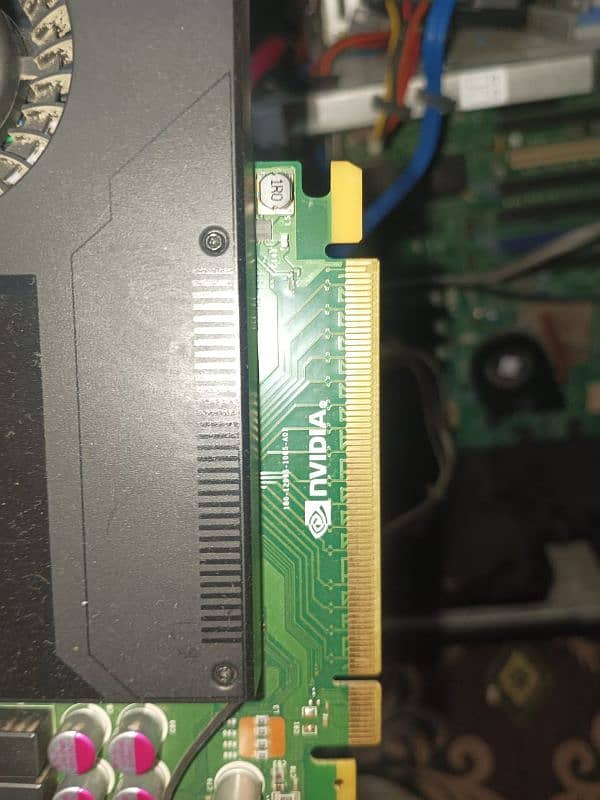 NVIDIA GHARPIC CARD QUADRO K2002GB DDR5 128BIT 4