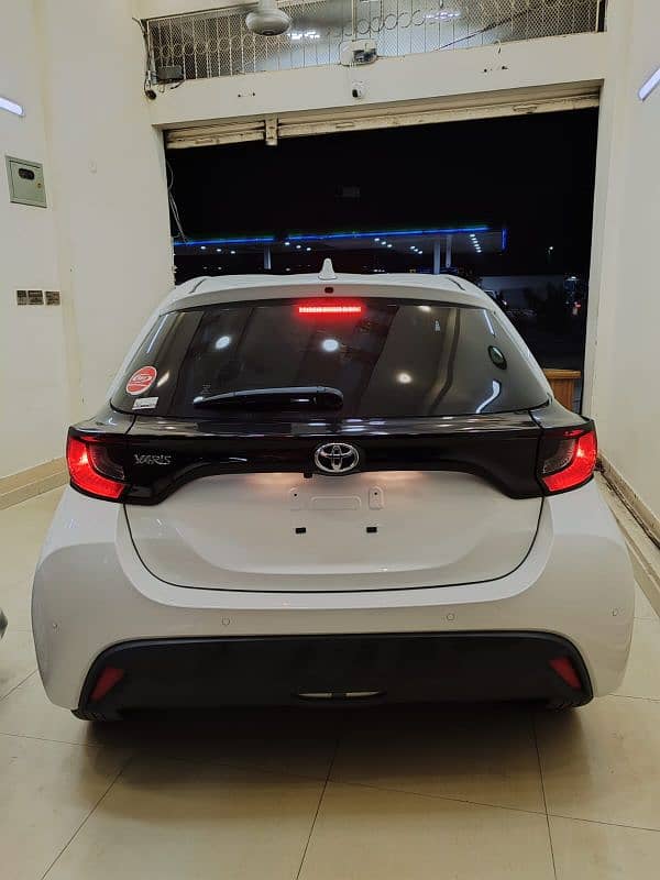 Toyota Yaris 2021 (990cc) JAPANESE 2