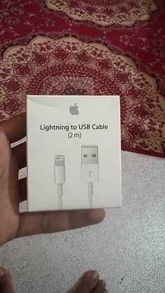 lightning to usb iphone 2M original from apple store box packed 0