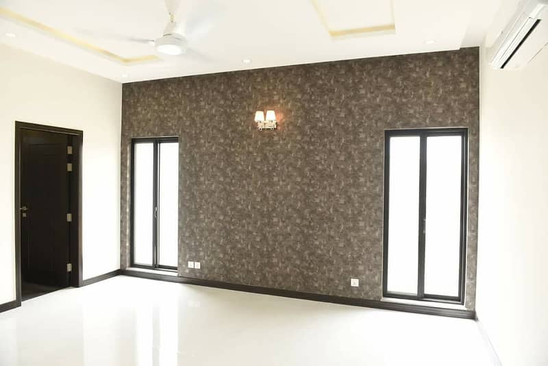 1 Kanal Slightly Used Unique Modern Design House For Sale in HBFC Society, Close to park near to DHA Phase 5 8