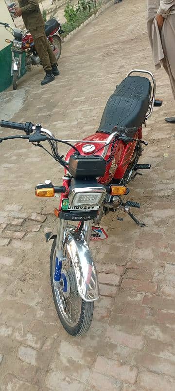 Honda CD 70 2