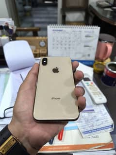 iPhone XS 0