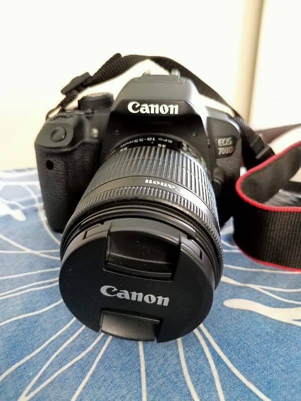 Canon700 4