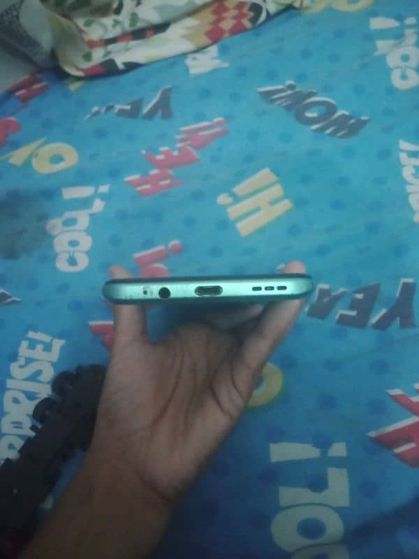 tecno camon 17 with box 3