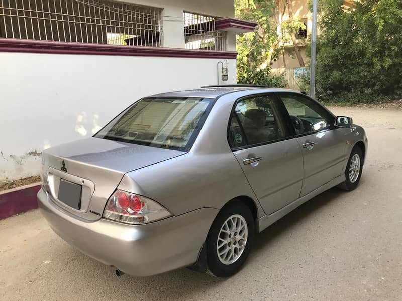 Mitsubishi Lancer 2004 GLX 1.6 SUNROOF 3