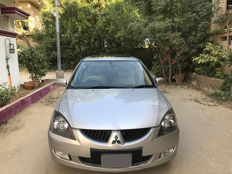 Mitsubishi Lancer 2004 GLX 1.6 SUNROOF 1