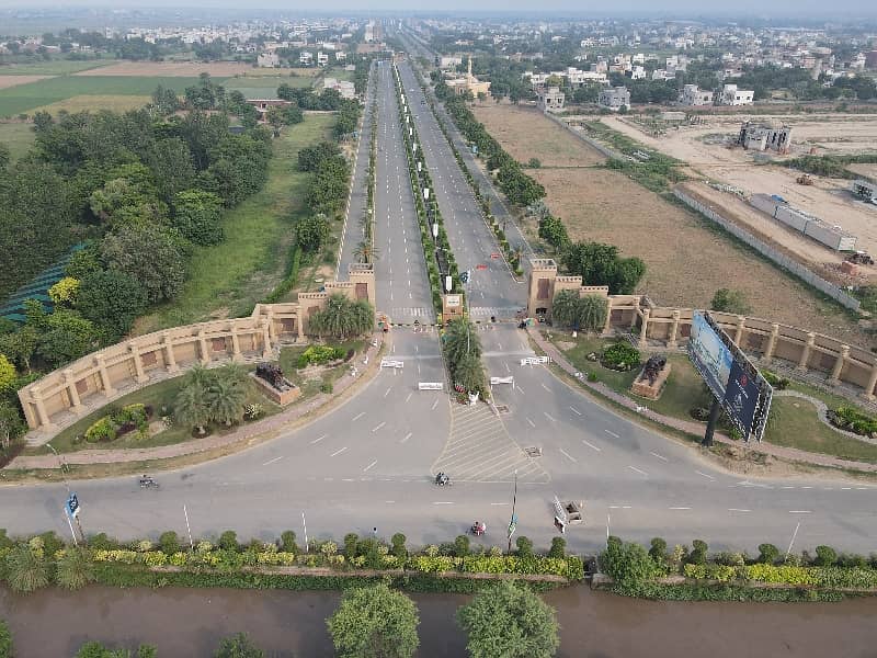 10 Marla Plot New Lahore City Phase 4 B Block Prime Location All Deus Clear Possition Available Ring Road Se 3 Km Drive Only 0