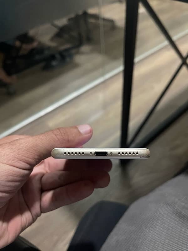 Iphone 7 128gb PTA Approved 3