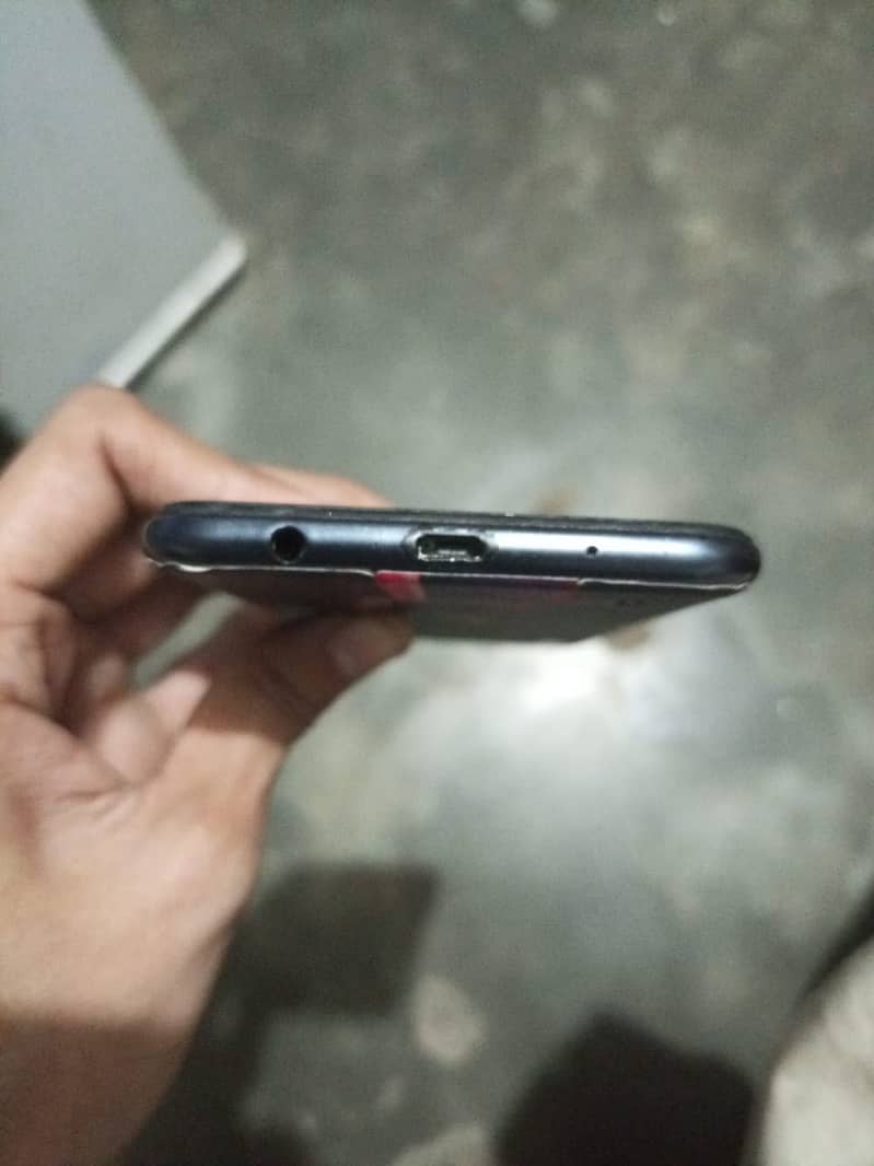 Samsung A10 for Urgent Sale || 2 GB RAM & 32 GB Memory || Pubg & FF ok 4