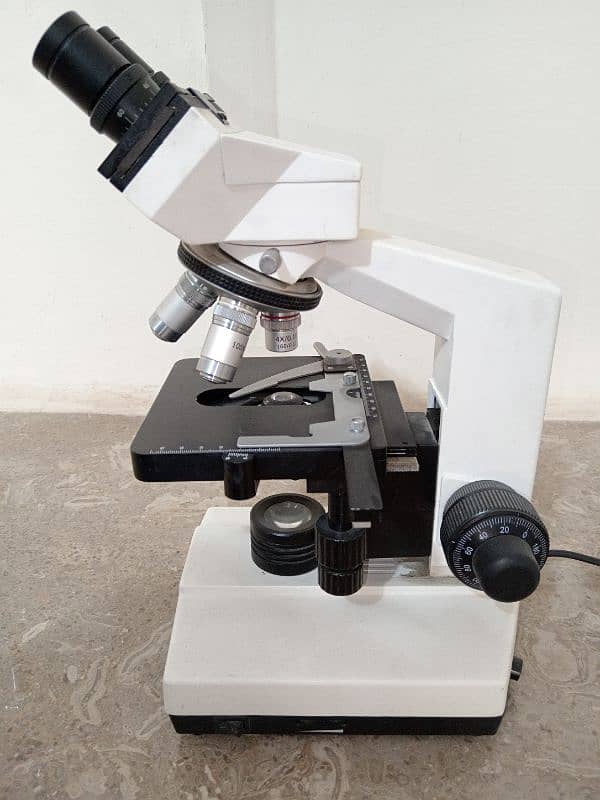 Microscope BIKUL new hy 3