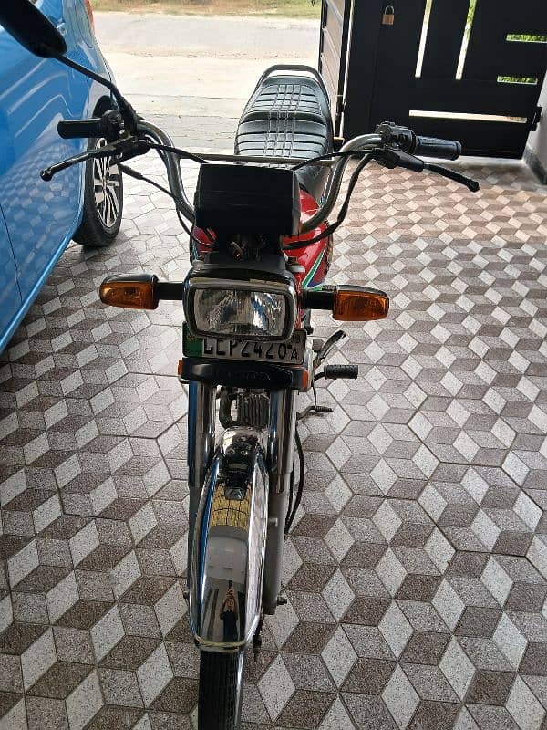 Honda CD 70 fo sell 1