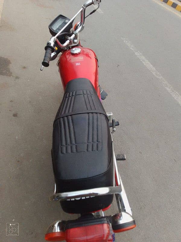 03288869227 I want to sale my bike Honda CD 70 3