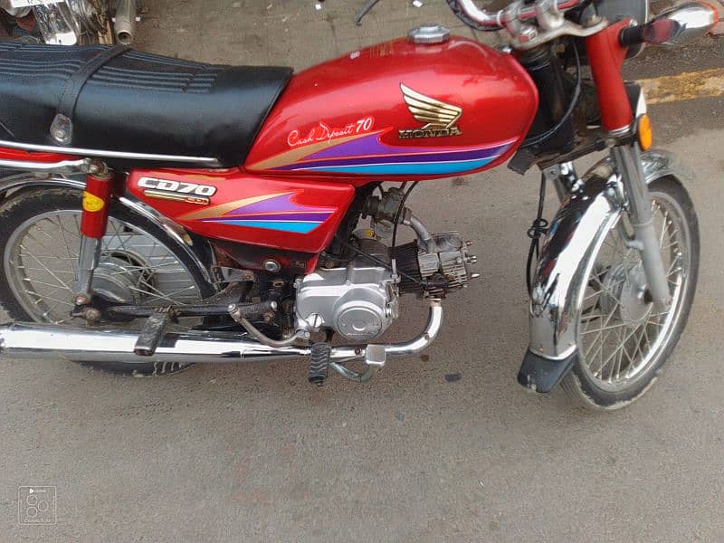 03288869227 I want to sale my bike Honda CD 70 5