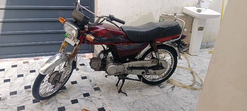 HONDA CD 70 1