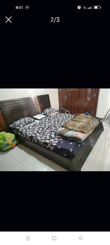 king size bed 1