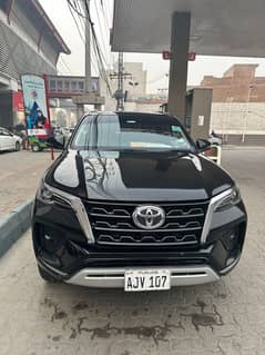 Toyota Fortuner Sigma 2020 0