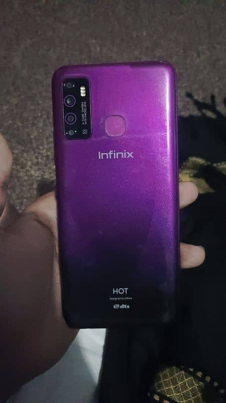 infinix hot 9 4+64 lush condiction 1