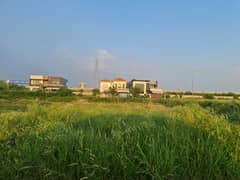 1 Kanal Plot Prime Location Available For Sale