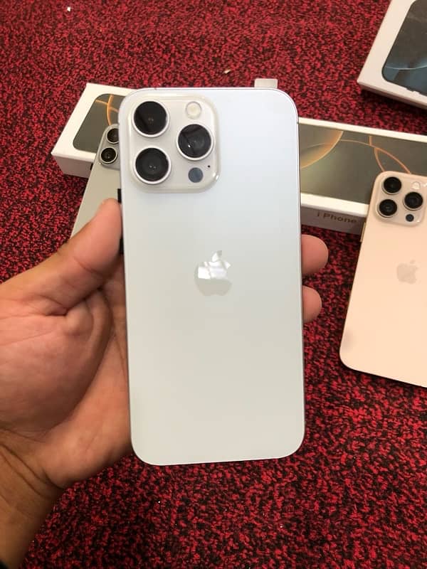 IPhone 16 Pro Max Master کاپی 4