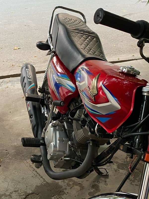 Honda 125 8