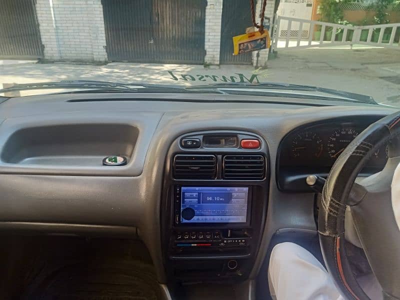 Suzuki Baleno 2005 6