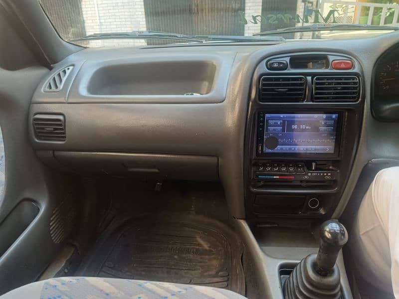 Suzuki Baleno 2005 7