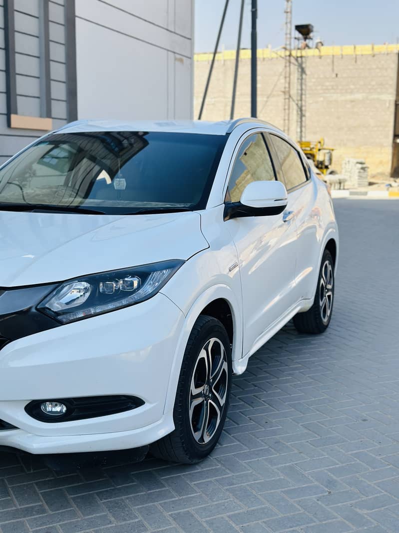 Honda Vezel 2015 1