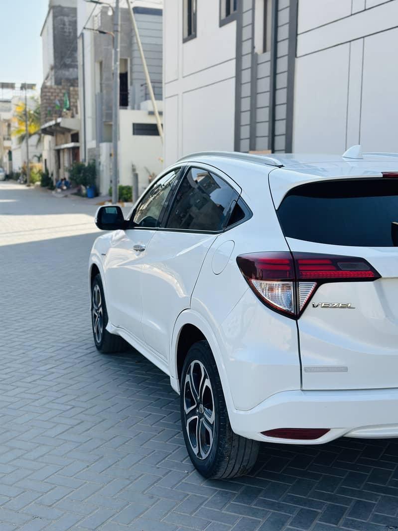 Honda Vezel 2015 4