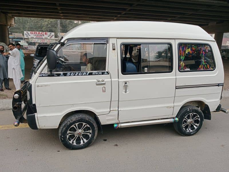 Suzuki Bolan 2017 3