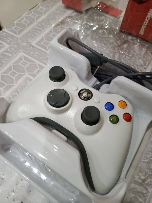 Xbox 360 controller For Xbox and Pc (10 by 10 condition) 3