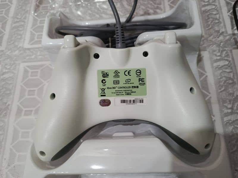 Xbox 360 controller For Xbox and Pc (10 by 10 condition) 4