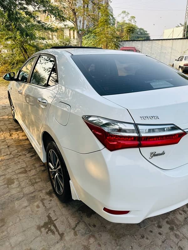 Toyota Altis Grande 2018 5