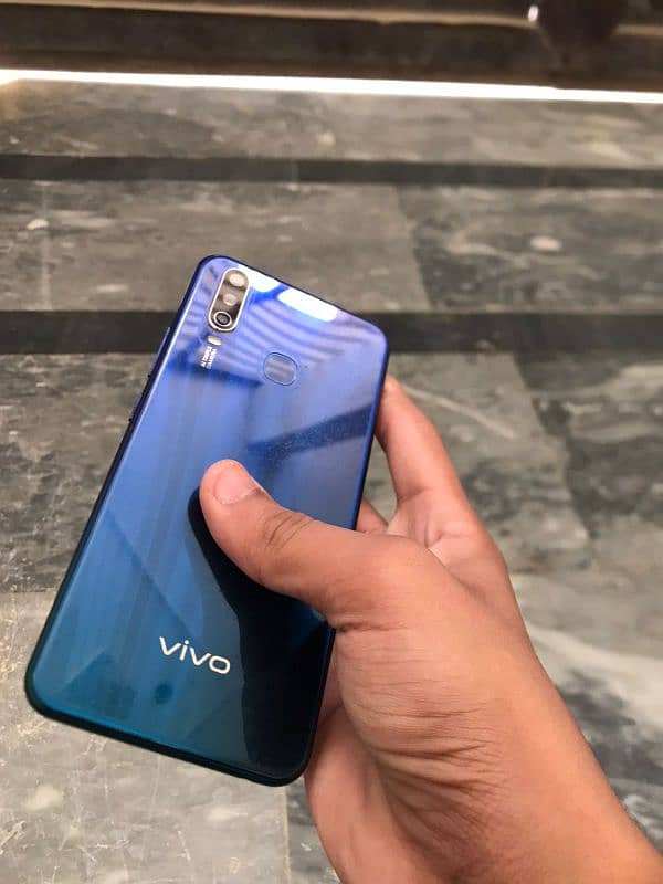 Vivo y15 4 64 2