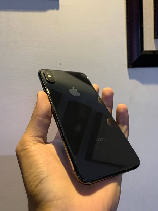 iphone xs max all okay 8