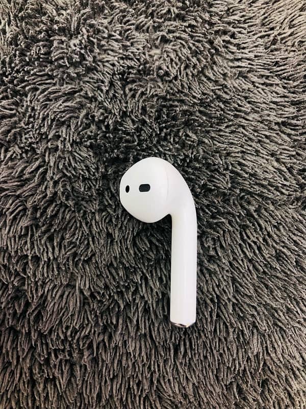 Apple AirPods Wireless 1