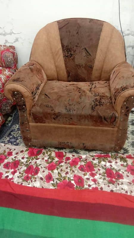 Sofa set for sell 2