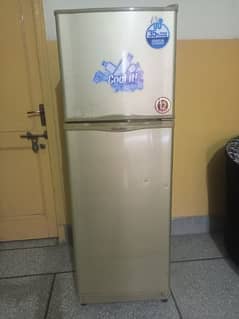 Dawlance fridge for sale