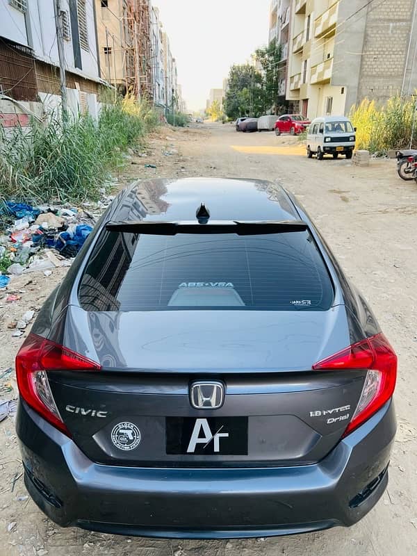 Honda Civic VTi Oriel Prosmatec 2018 3