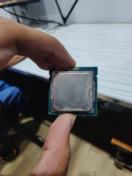 i5-3570 and  3.4ghz processor 3