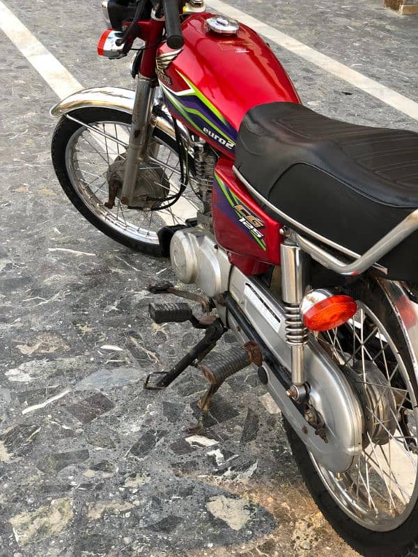 honda 125 bike 2016 model 3