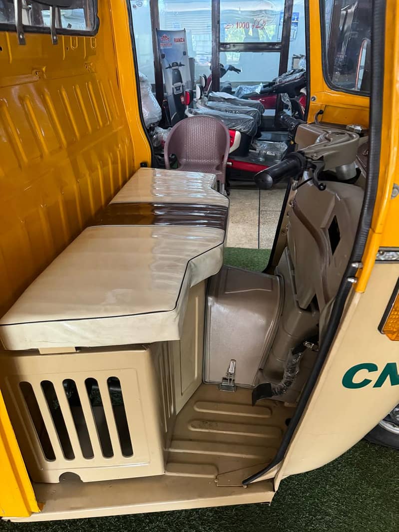 New Asia Loader Rickshaw 2500kg capacity front drivercabin safe sound 2