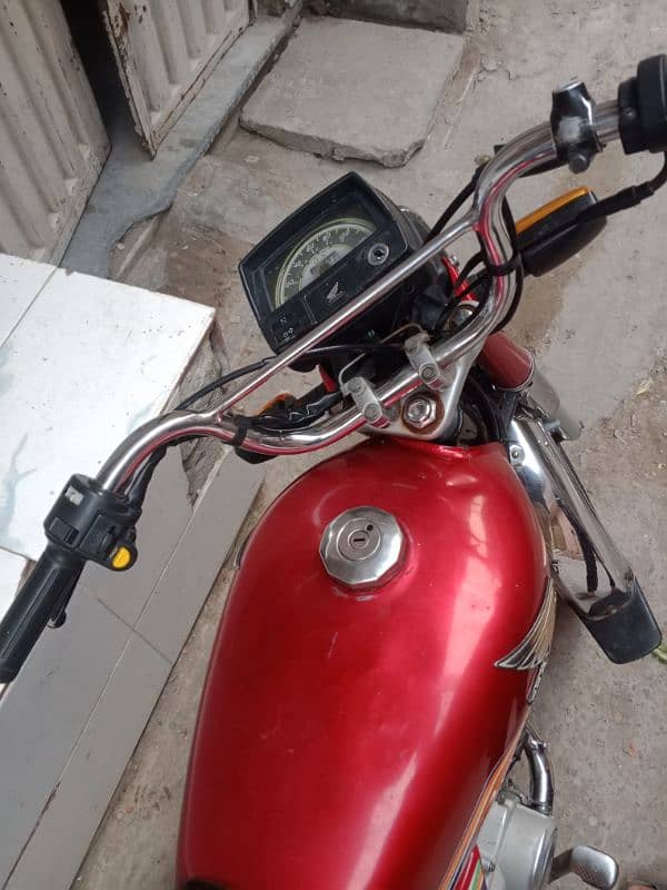 Honda CD 70 2020 Model 4