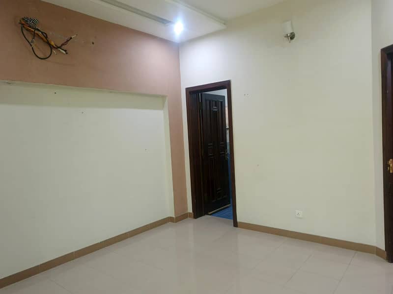 DHA Phase 6, 10 Marla, 04 Bed, Luxury House For Rent. Original pics attached 1