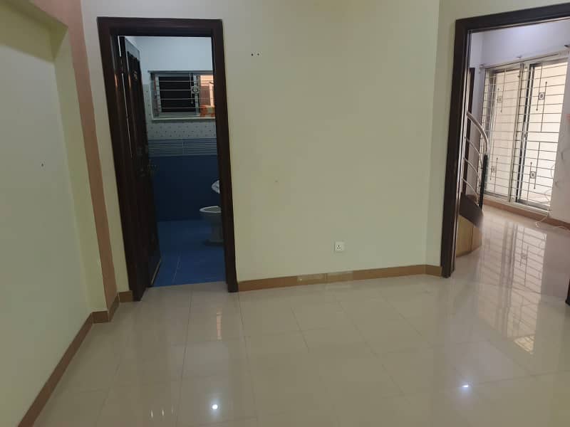 DHA Phase 6, 10 Marla, 04 Bed, Luxury House For Rent. Original pics attached 2