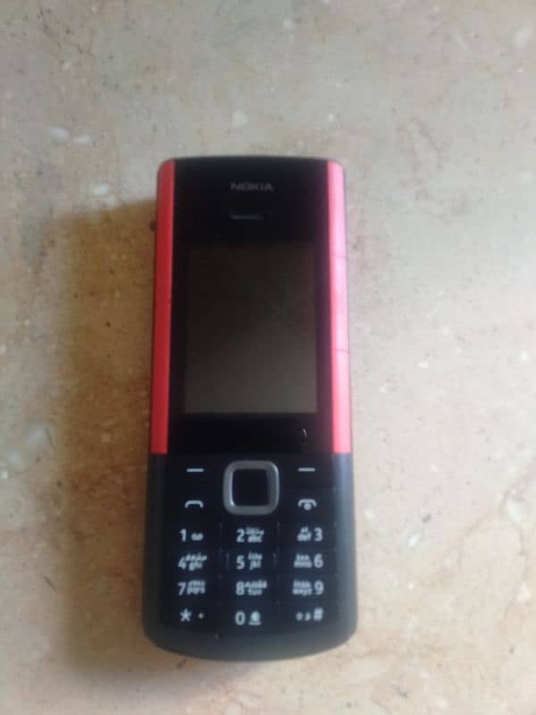 Nokia 5710 2