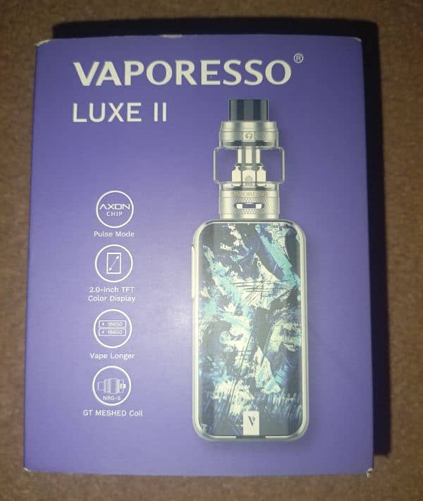 Luxe 2 vape with box and all accessories 220watt 0