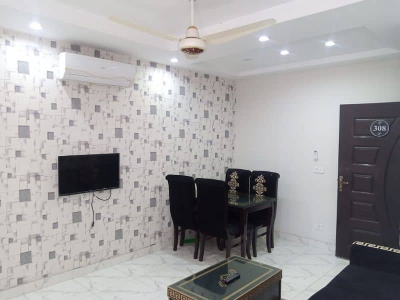 Furnished 2 Bedroom Apartment For Rent in Bahria Town Lahore 6