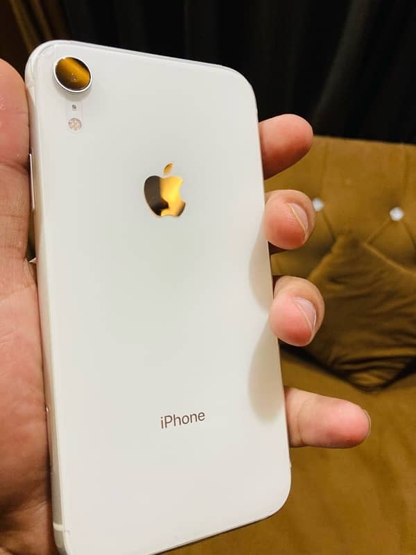 iphone XR jv 1