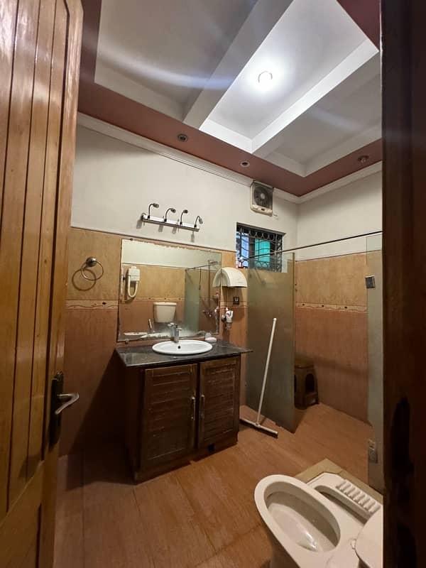 1 kanal Double story tild  Woodwork ceiling  near to main 0323.4432274 7